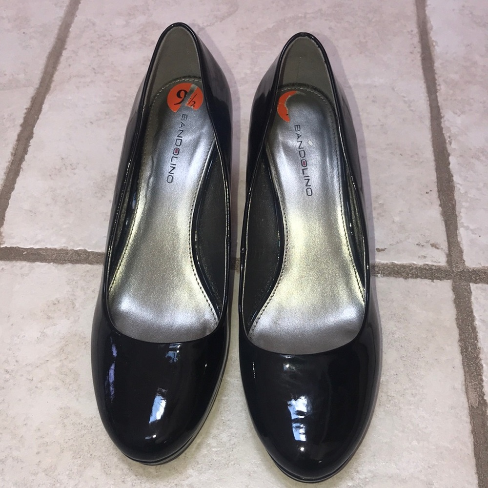 Black heels size 9 1/2